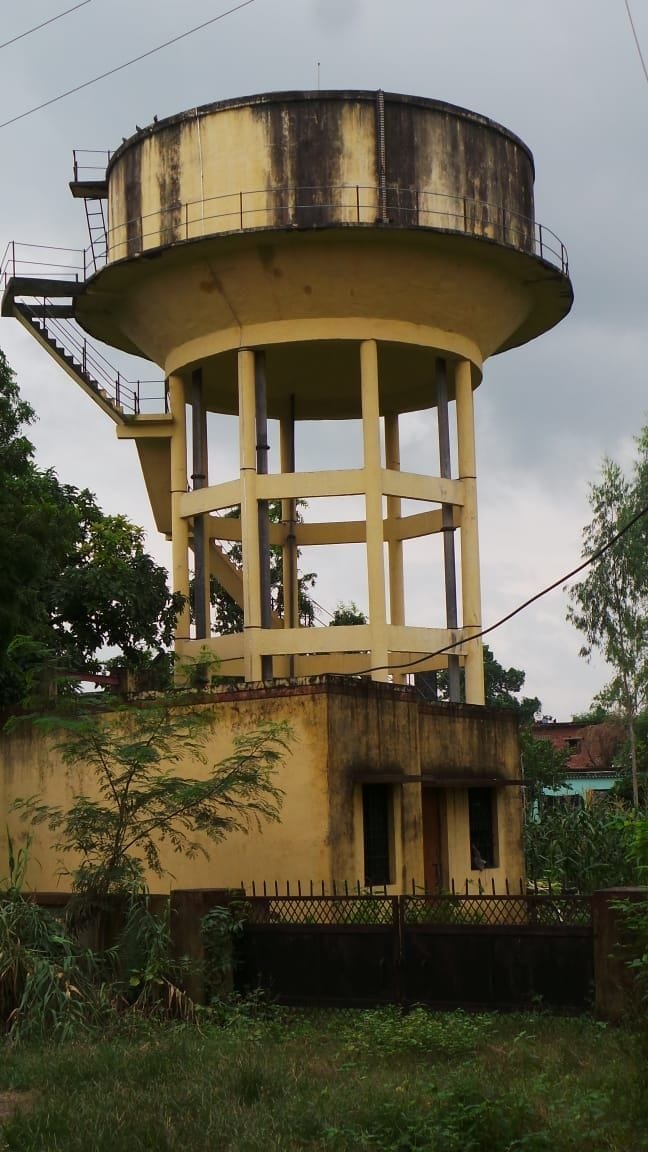Water tanks made of 30 crores, supply stalled