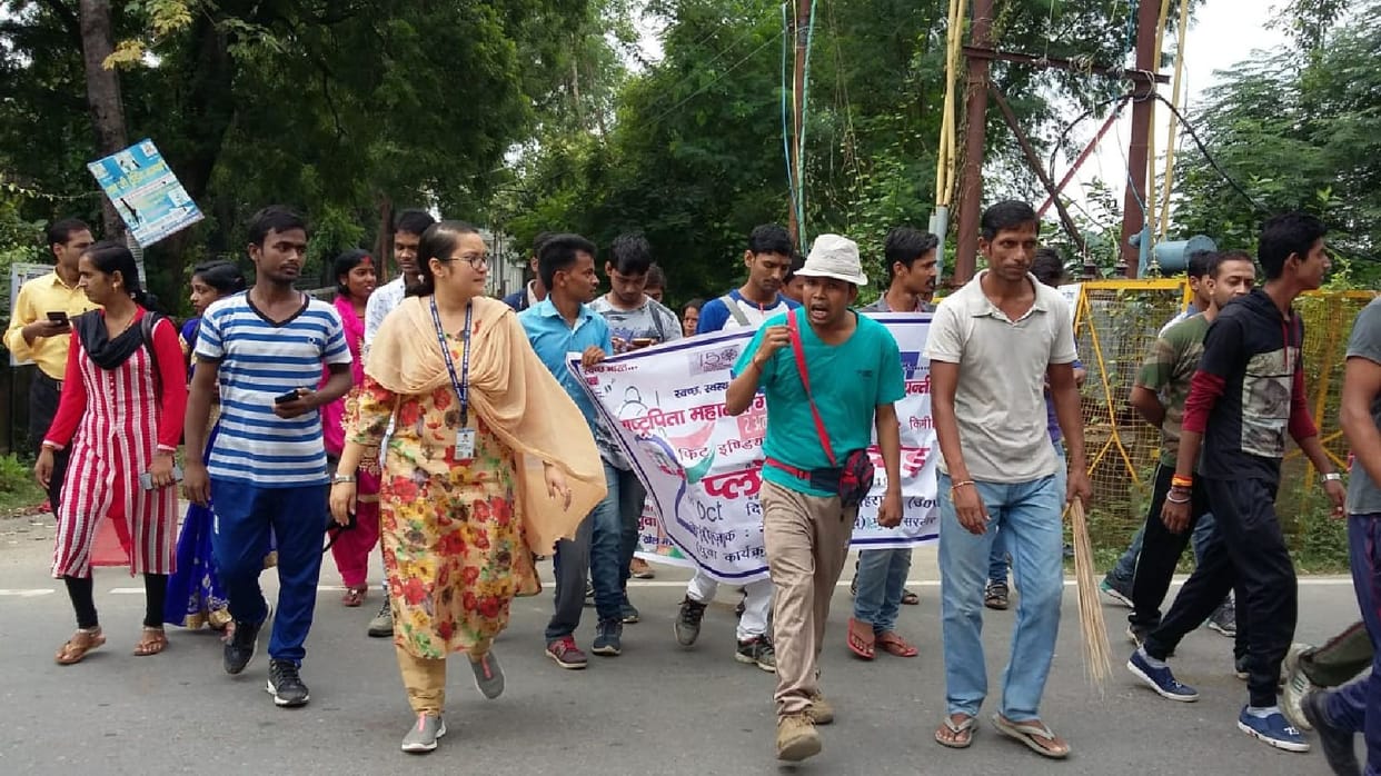Youth coordinators run, show unity