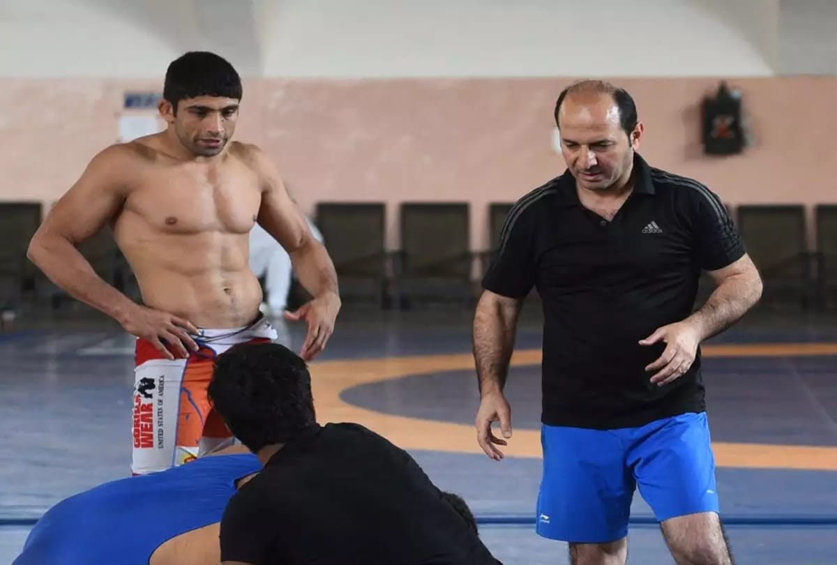 Indian Wrestling Federation Sacks Coach Hossein Karimi due to VIP Culture