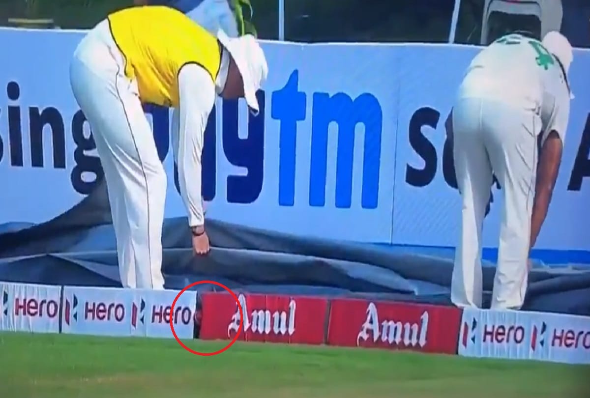 INDvSA 1st Test day Fielder lost the ball cameraman and giant screen helps