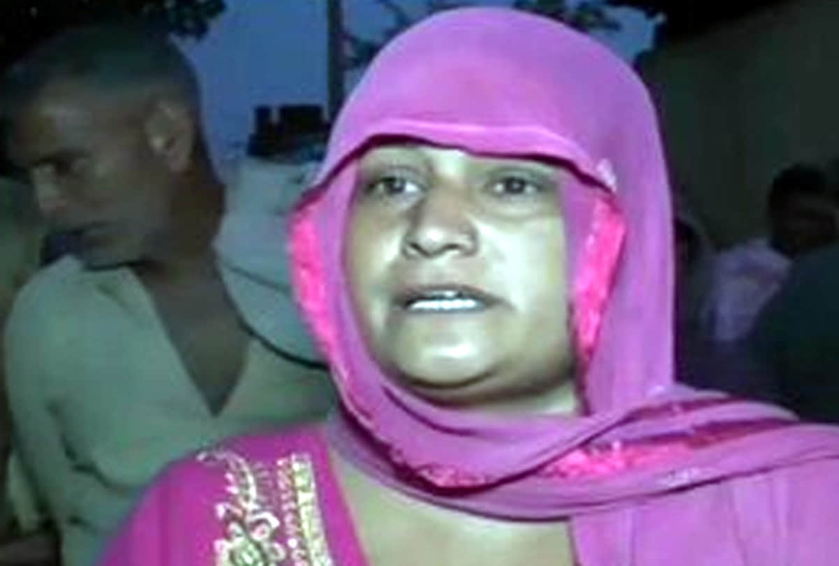 Locals from Kathua says We live in constant fear due to heavy firing from across the border