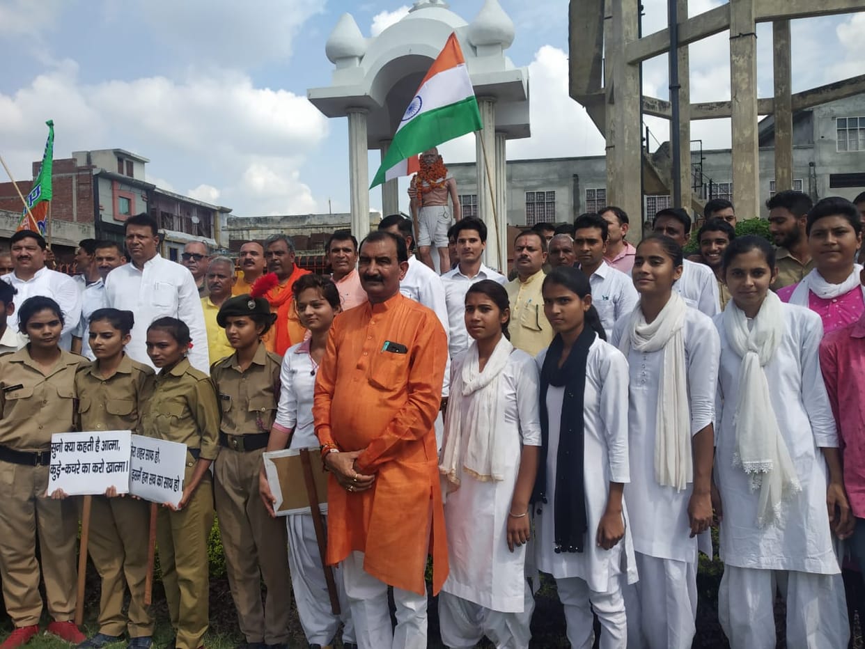 BJP leaders take out Gandhi Sankalp post