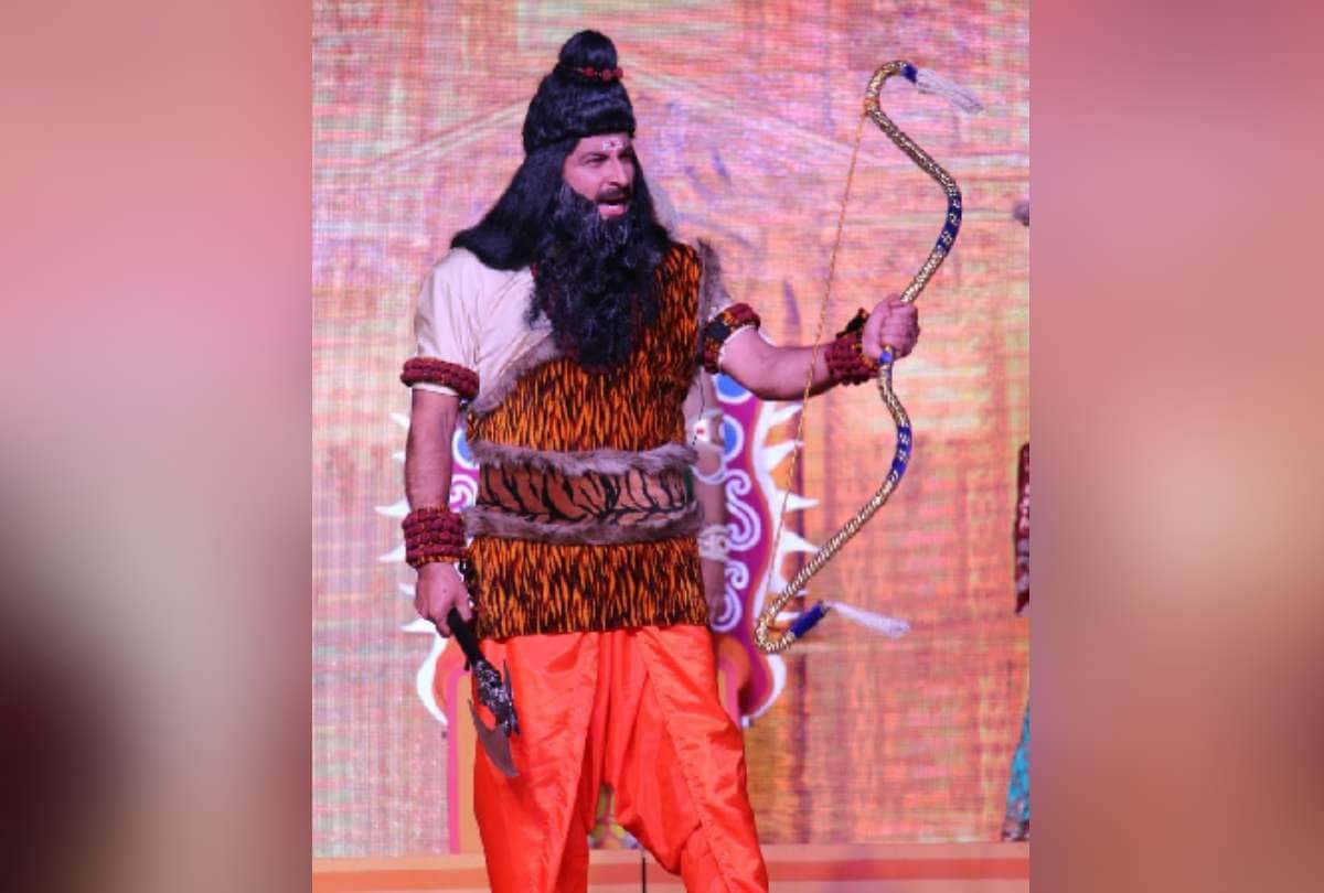 ramleela manoj tiwari performs parshuram raise nrc issue there says will demolish sins of delhi