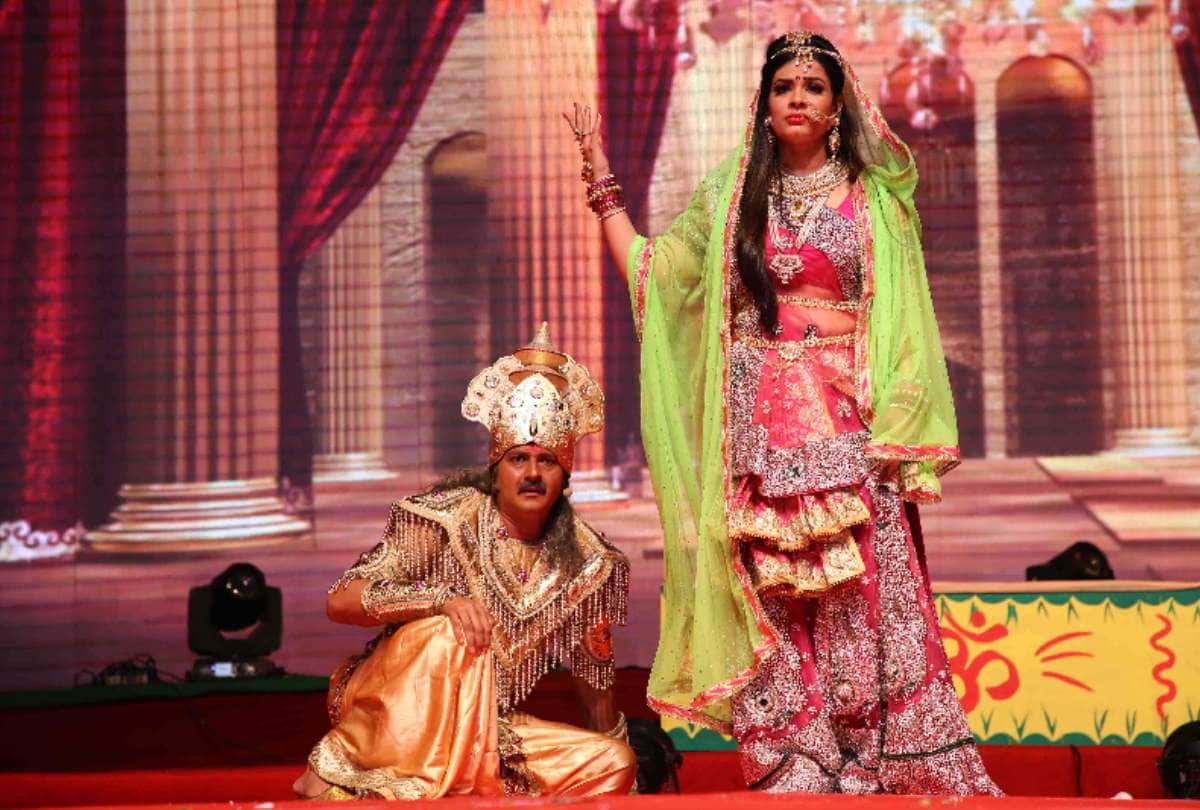 ramleela manoj tiwari performs parshuram raise nrc issue there says will demolish sins of delhi