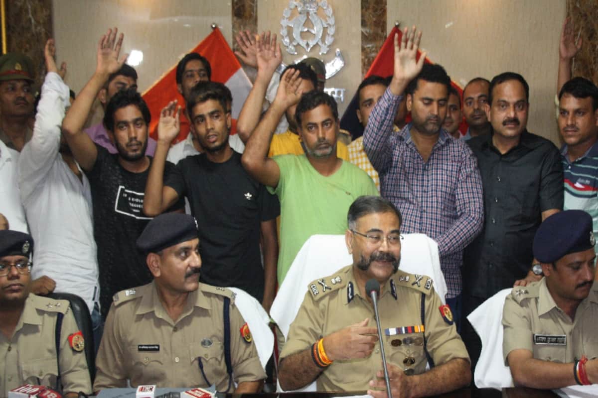 Four crore transactions from bank account of criminal Sharad, investigation on hotel construction