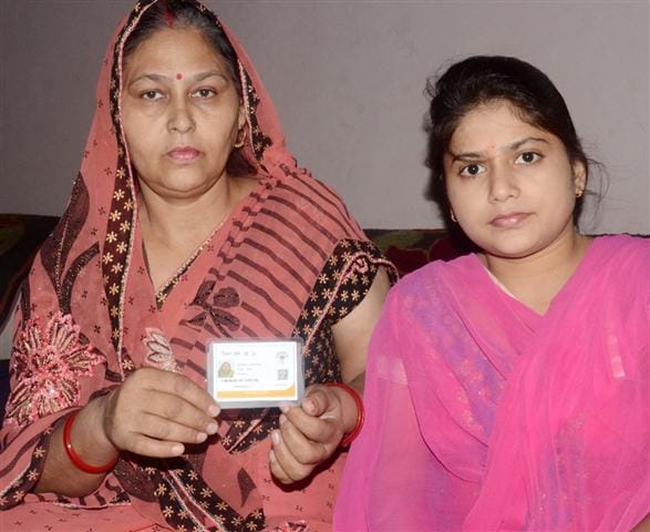 Ayushman becomes 'aide' in bringing light to Nirmala's eyes