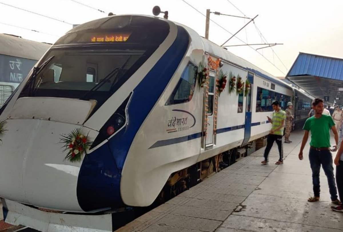 Semi high speed train Vande Bharat may run from Gorakhpur