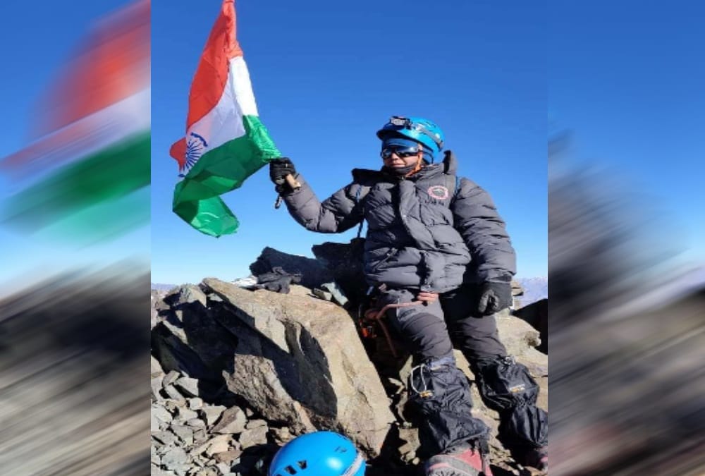 Uttarakhand Girl Preeti Pokhriya Climbed Kashmir Mount Golep Kangri