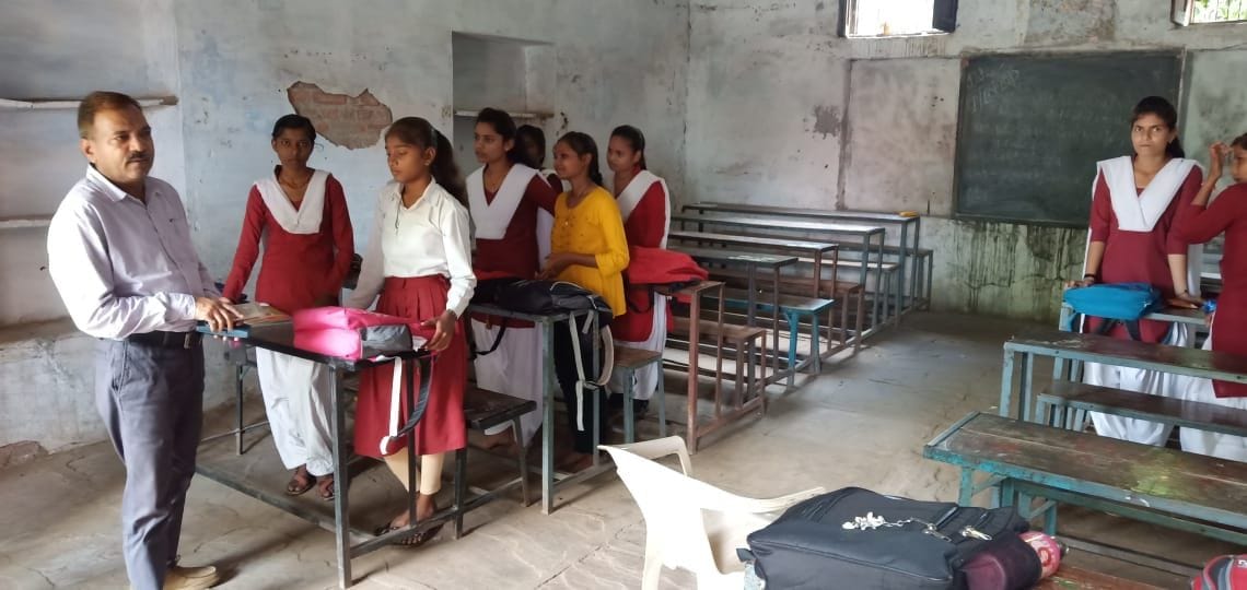 Salary of Principal and Senior Assistant stopped due to broken boundary