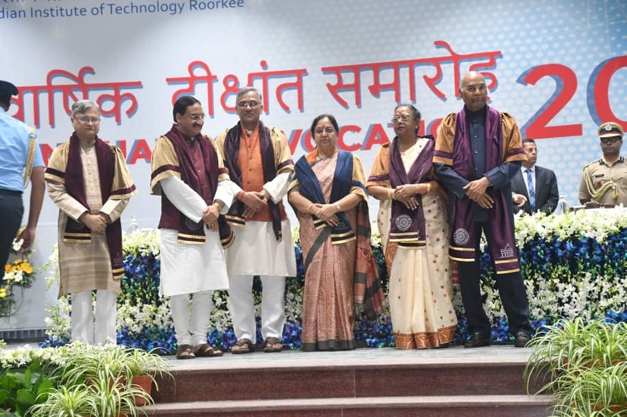 IIT Roorkee Convocation: President Ramnath Kovind Gives Degree To Students photos