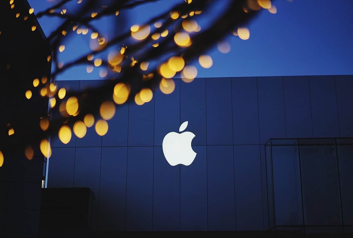 Apple Siri Soon Recognize And Reads Your Facial Expressions Know About It