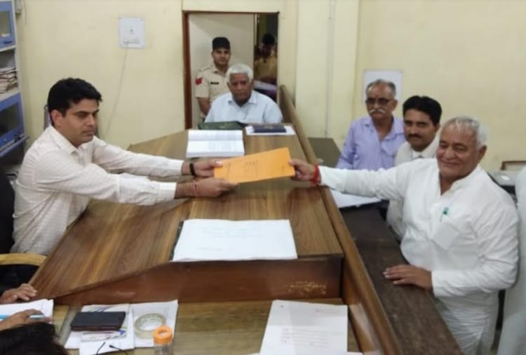 Haryana Assembly Elections, Rebel BJP MLA Kapriwas files nomination from rewari