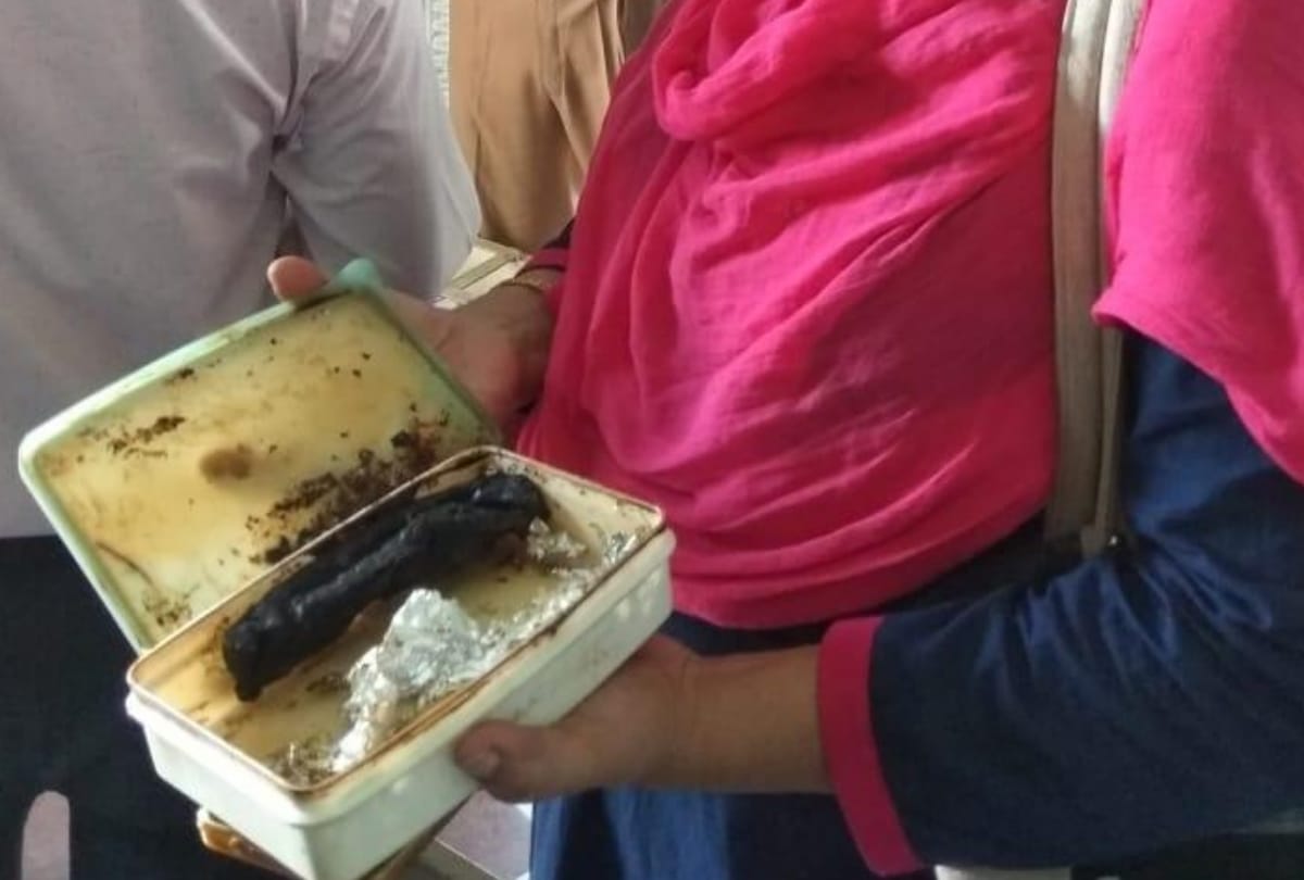 mother became emotional seeing the tiffin box of her dead child