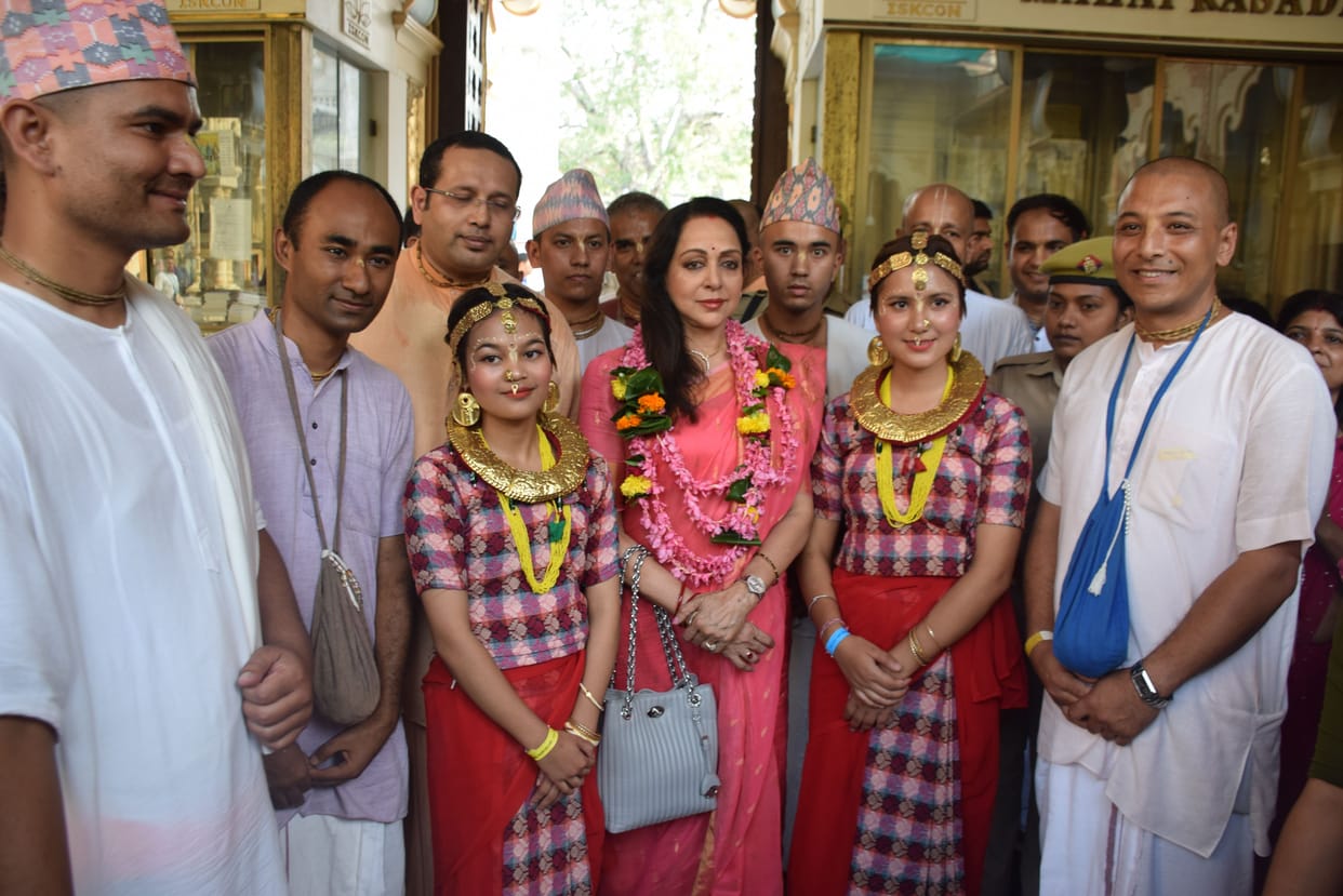 Nepali devotees meet to Hema Malini