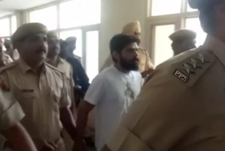 Gangster Lawrence Bishnoi hearing in Mohali Court