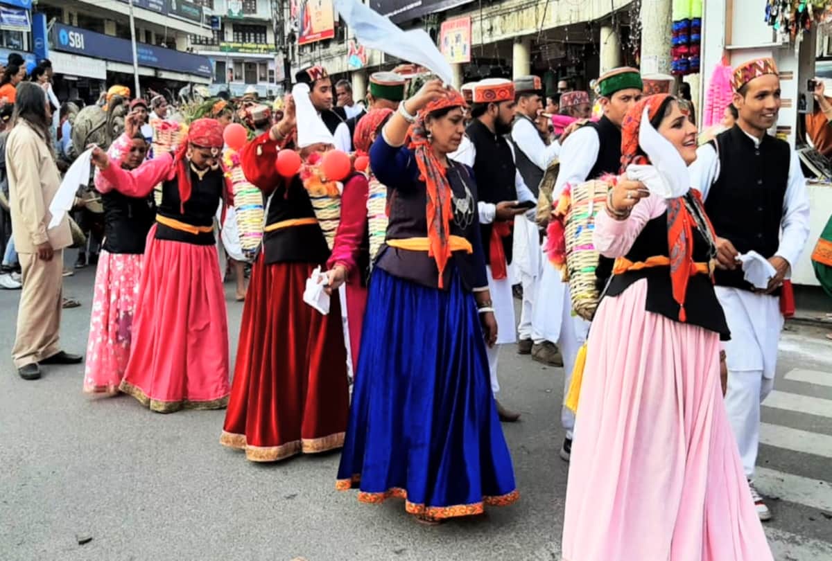 Chhoti Kashi Festival begins with Dev Sound in mandi himachal