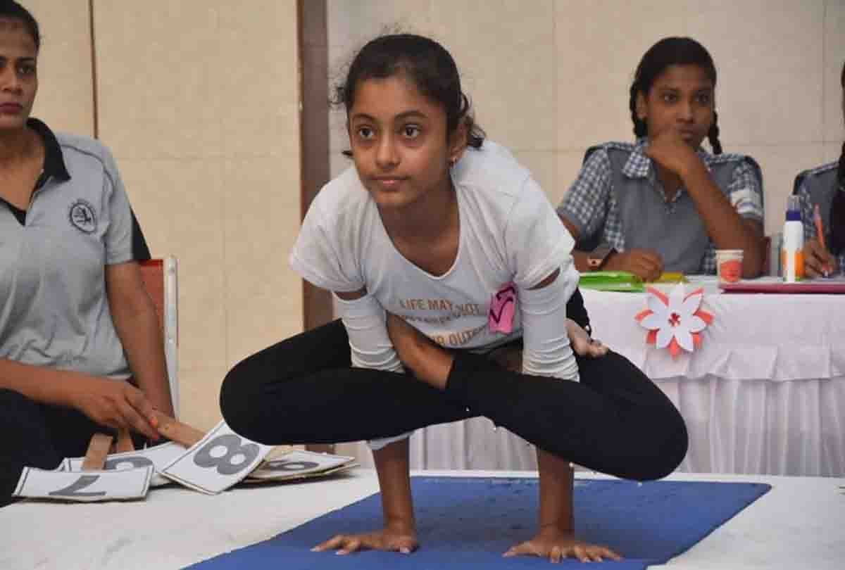kids participate in yoga competition