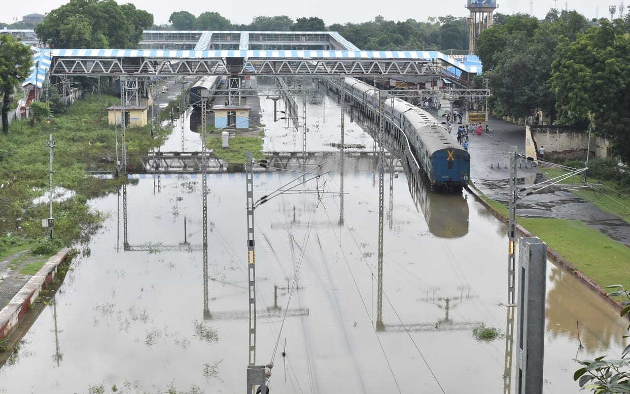 Railway Foot overbridge Allahabad Junction