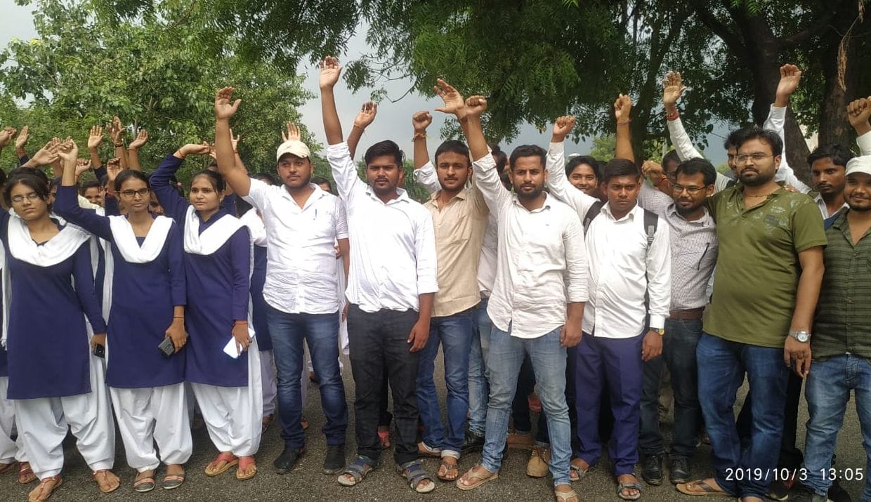 student demonstration against diet