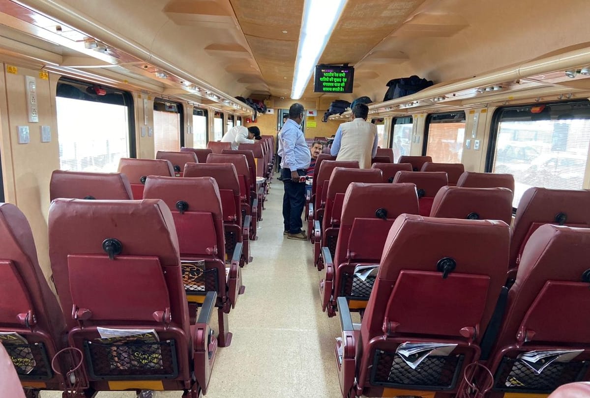 Tejas express becomes favourite train of Railway passengers.