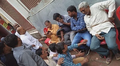 Engineer, contractor made hostage as the sewer buried in Pooja Pandal