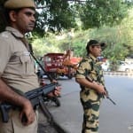 सुरक्षा मे तैनात दिल्ली पुलिस।