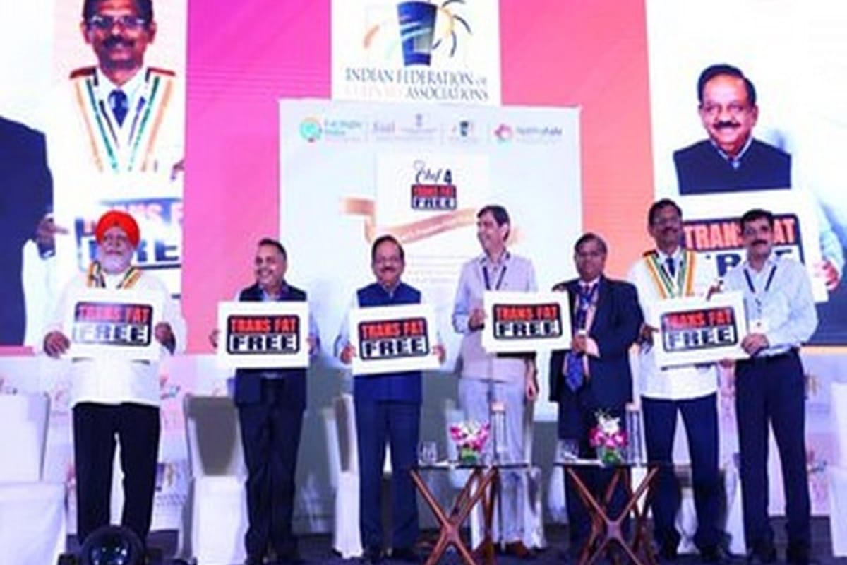 Harsh Vardhan launched Trans Fat Free logo of Food Safety and Standards Authority of India today