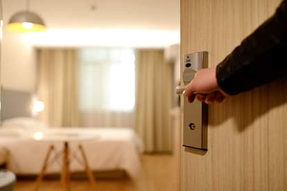 Corona Effect on Hotel and Restaurant business, Income reduced, expenses increase