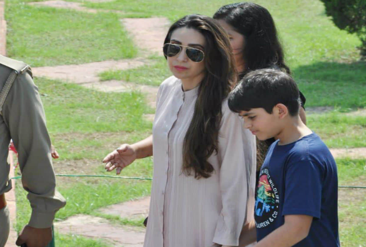 Karisma Kapoor Reveals How She Done Kissing Scene With Aamir Khan in Raja Hindustani After 24 Year