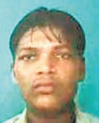 Kaushambi: A young man hanged after killing his wife and daughter