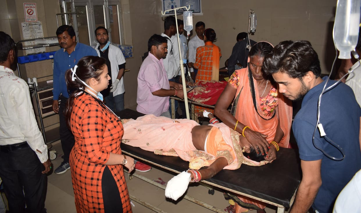 road accident in mainpuri