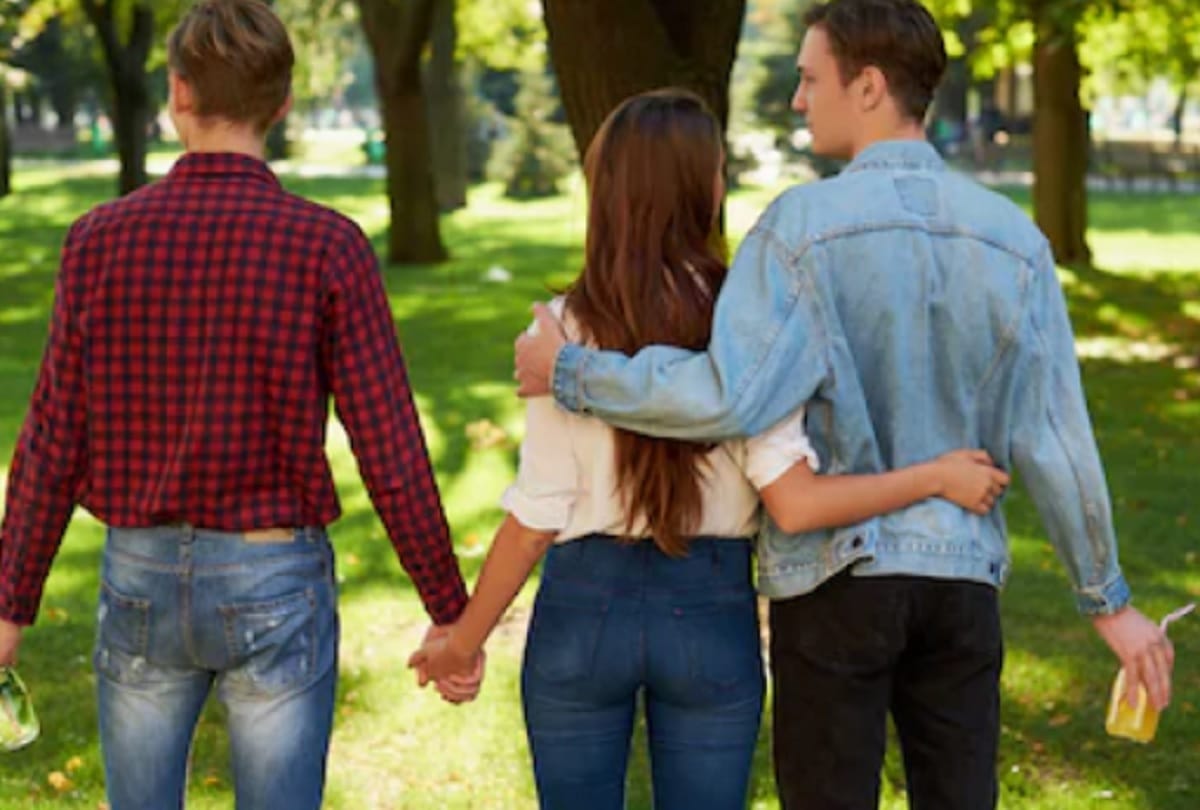 Man sues ex wifes lover for breaking up their marriage awarded 5 31 crore rupees