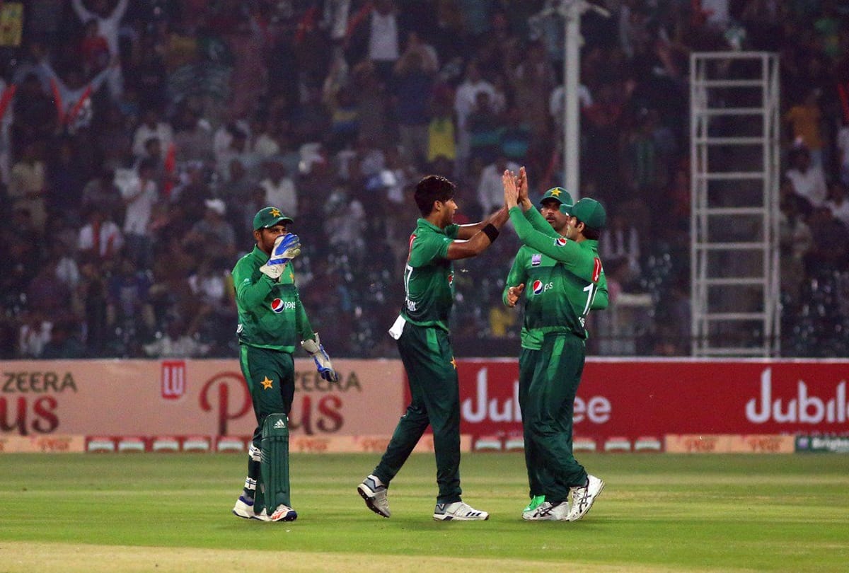 Pakistan vs Sri Lanka: Mohammad Hasnain Becomes Youngest Bowler to take Hat Trick in T20I Cricket