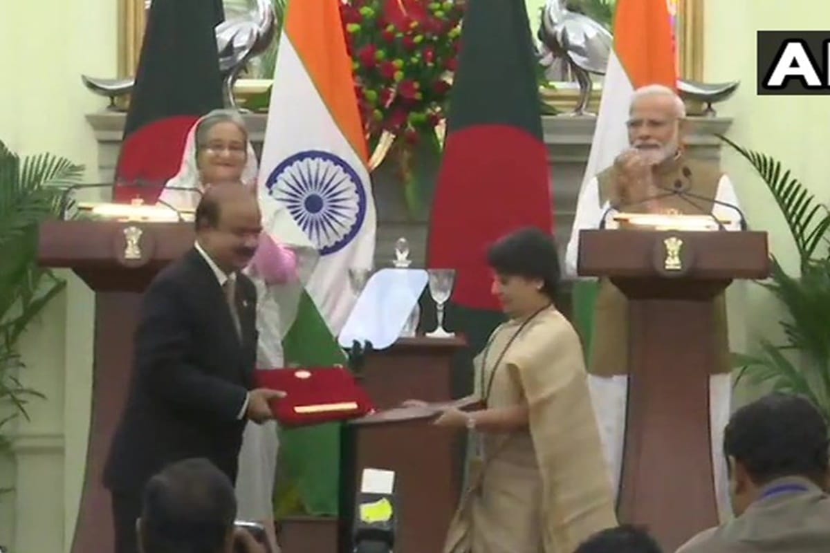 Sheikh Hasina to hold bilateral talks with PM Modi in Delhi today, likely to sign few agreements