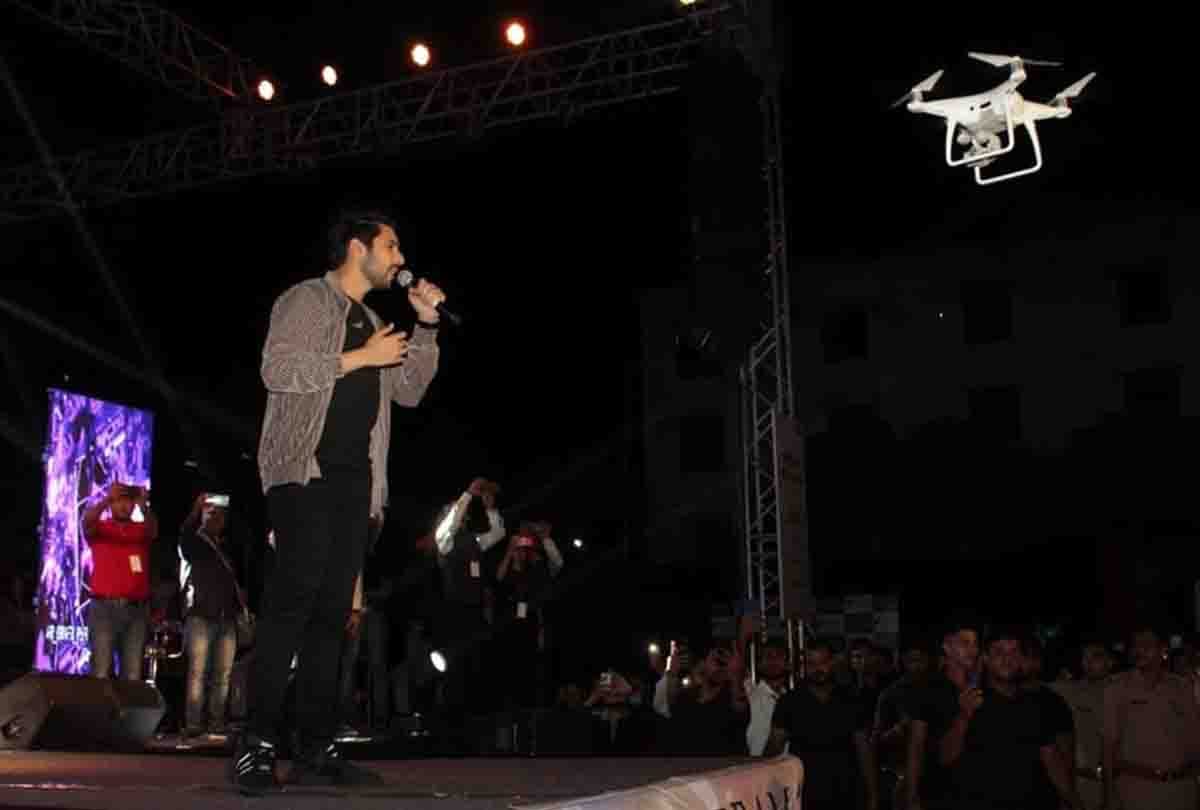 bollywood singer armaan malik show musical night in kanpur