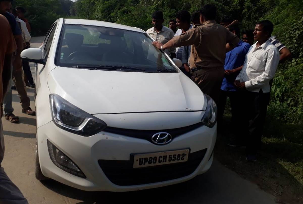 Moradabad: Robbery from businessman in front of temple, incident captured in CCTV
