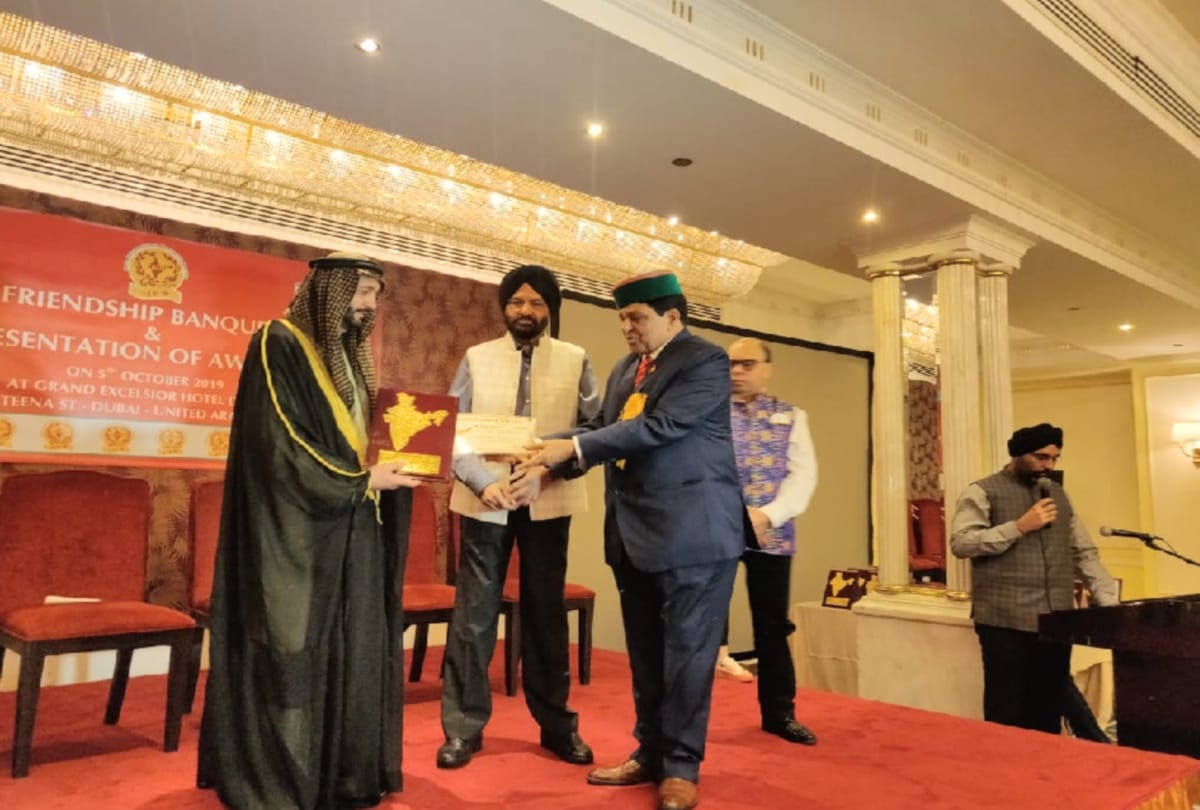 Colonel Dhaniram Shandil honored Jewel of India in Dubai