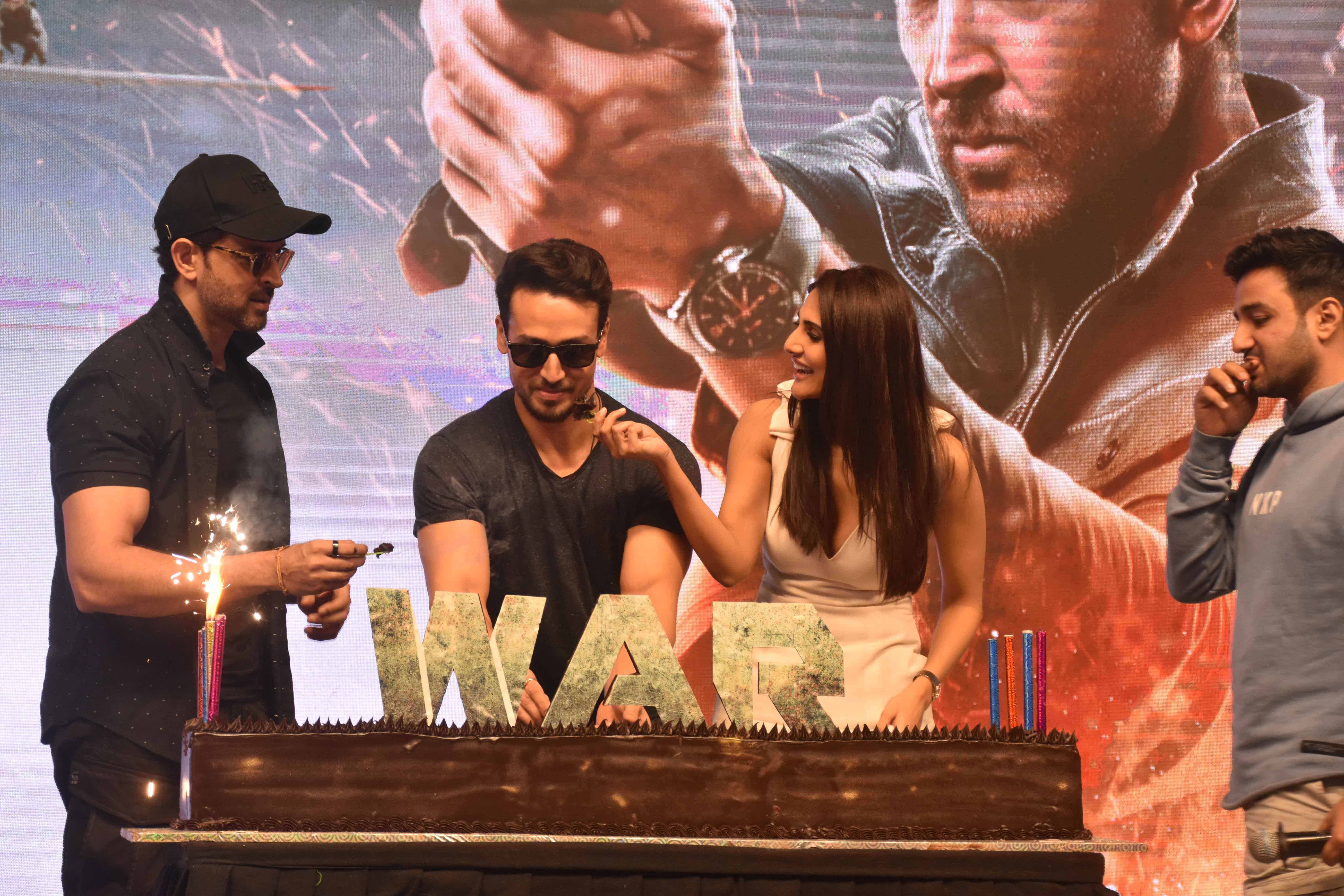 Hrithik Roshan War worldwide 13th day collection beats Aamir Khan Shahrukh Khan Salman Khan films