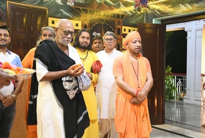 UP CM Yogi Adityanath pray of Durga in Navaratri 209