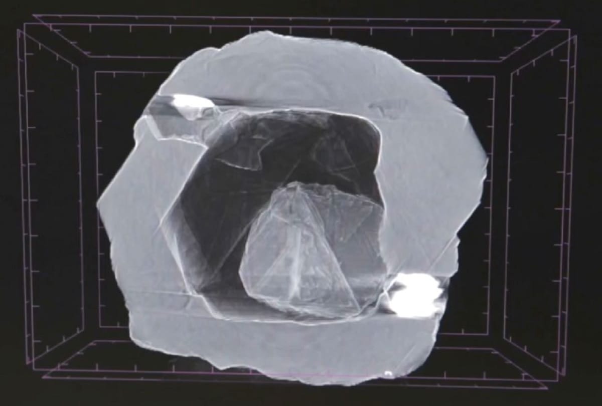 Diamond inside Diamond found in Siberia First time in the diamond mining history
