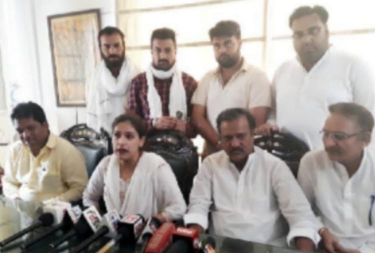 haryana assembly elections, Congress leader Naveen Kedia Complaint Against Avantika tanwar