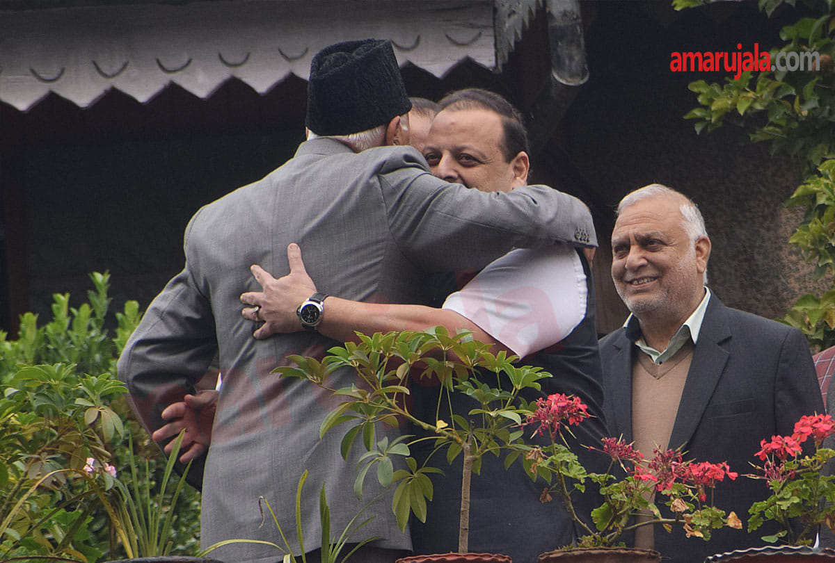 National Conference delegation meet Farooq Abdullah, his wife Molly at residence in Srinagar