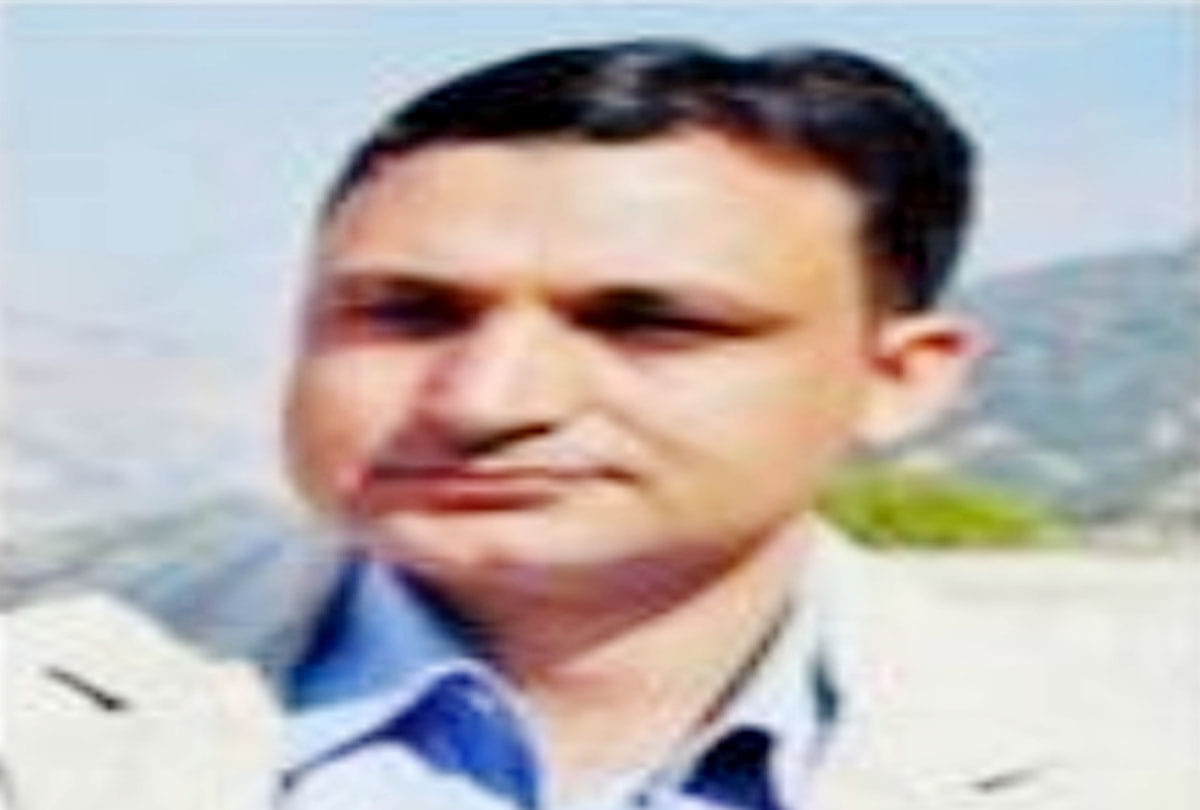 Officer Jugal Manhas who killed 100 terrorists, known as Encounter specialist