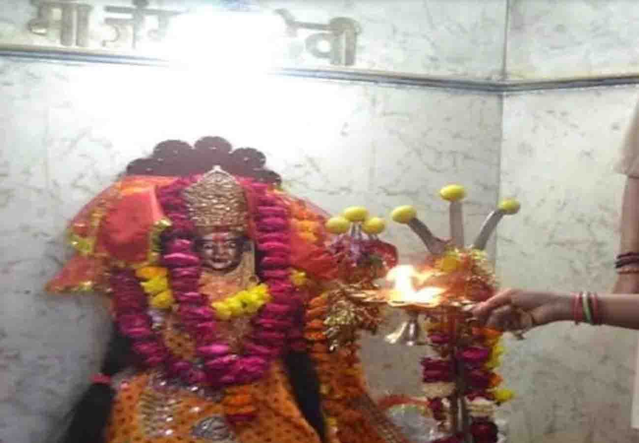 navratri 2019 special story, know these facts about kanpur temples