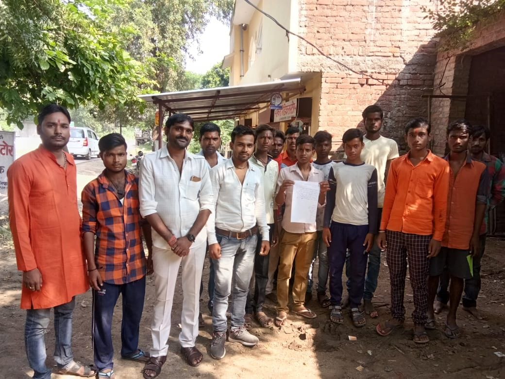 Drunken created chaos in Durga pandal