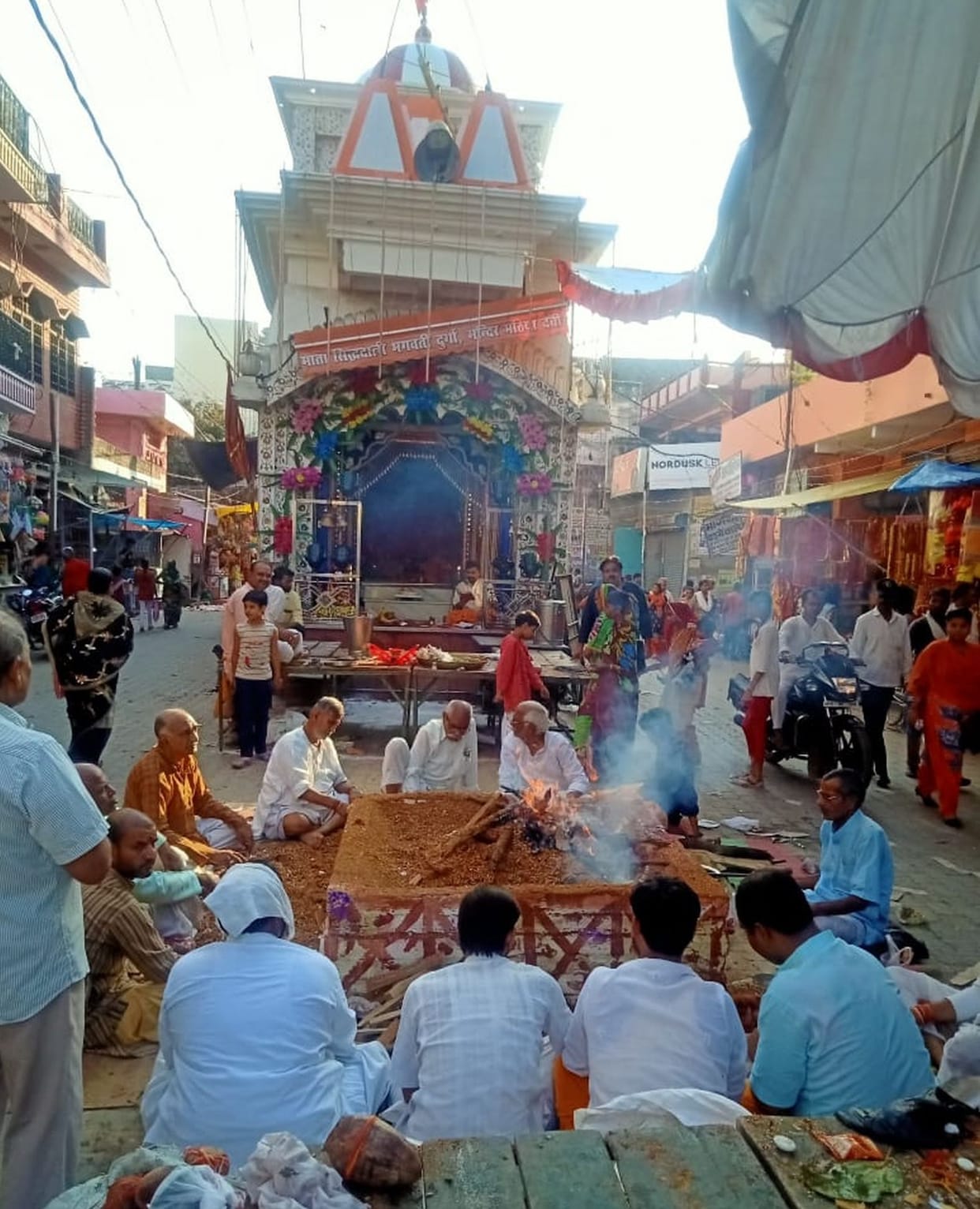 On the day of Durga Ashtami, the devotees made food to the girls