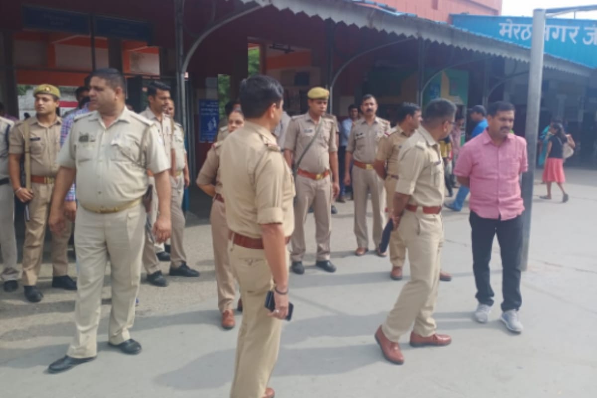 Bag bomb reported at Meerut city station, crime branch started checking