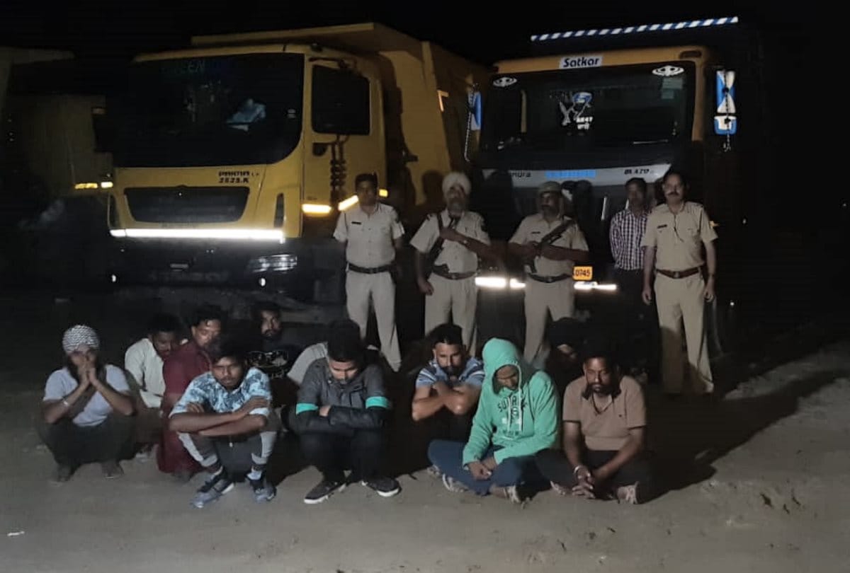 Police raid in swan river for illegal mining 11 driver arrested