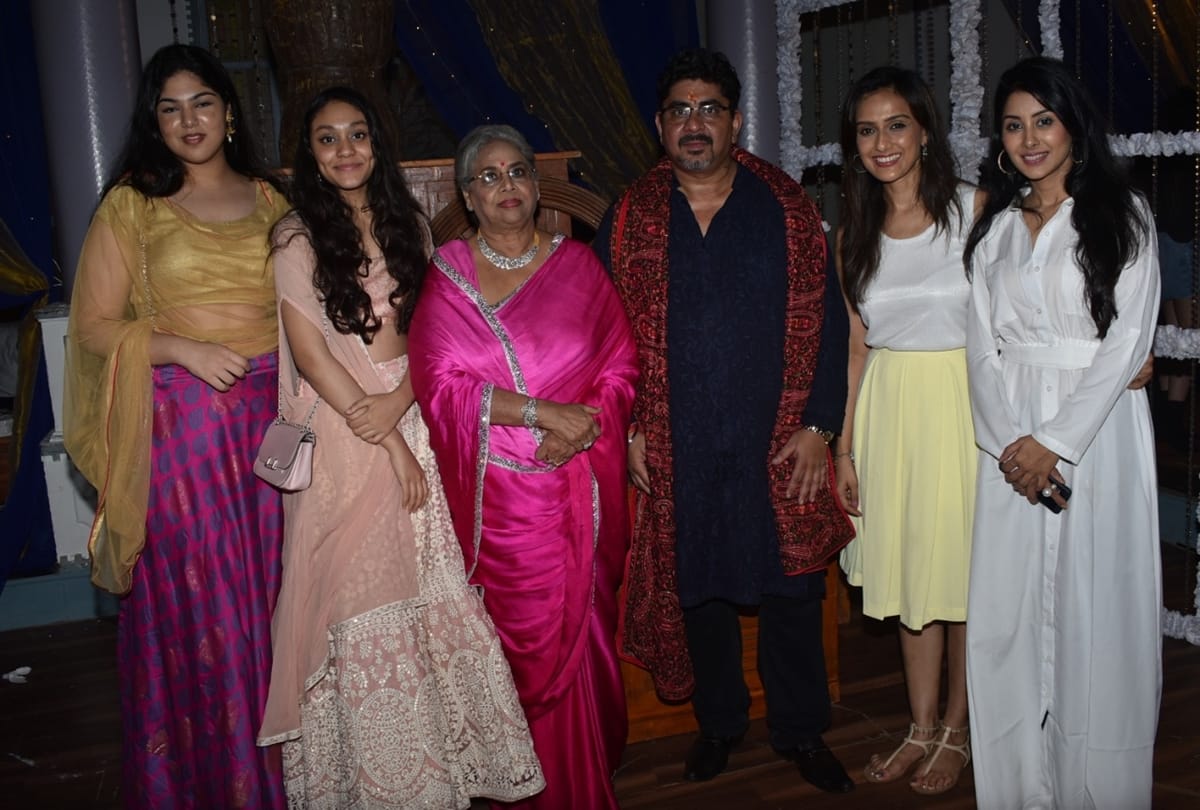 Shivangi Joshi Mohsin Khan Starrer Yeh Rishta Kya Kehlata Hai completes 3000 episodes