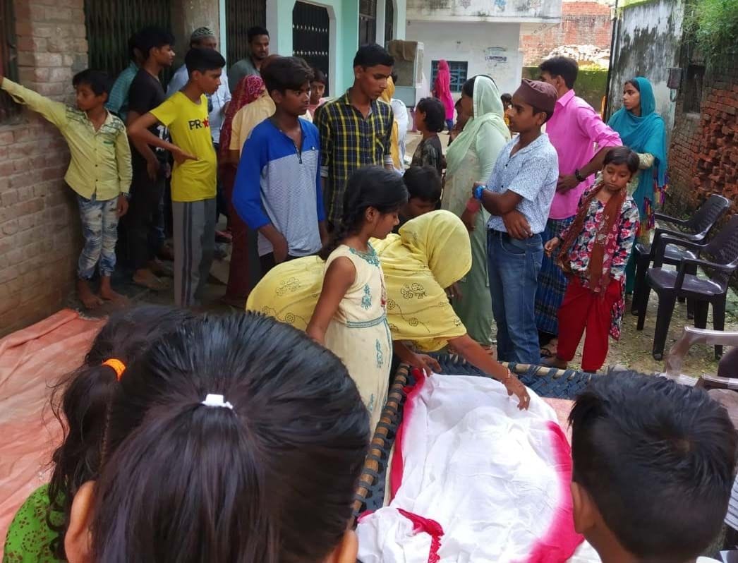 Three-year-old child dies after falling into a pit